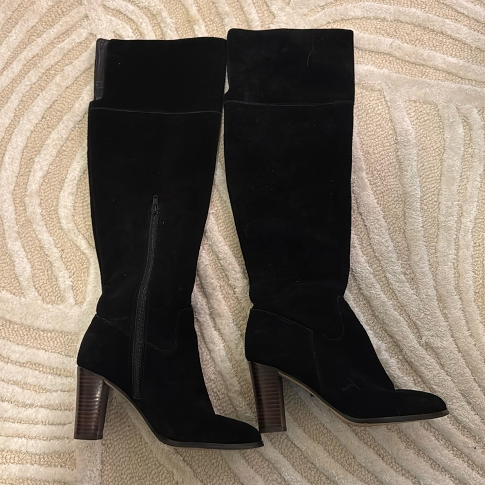 Lord and Taylor - knee high leather boots - 6.5